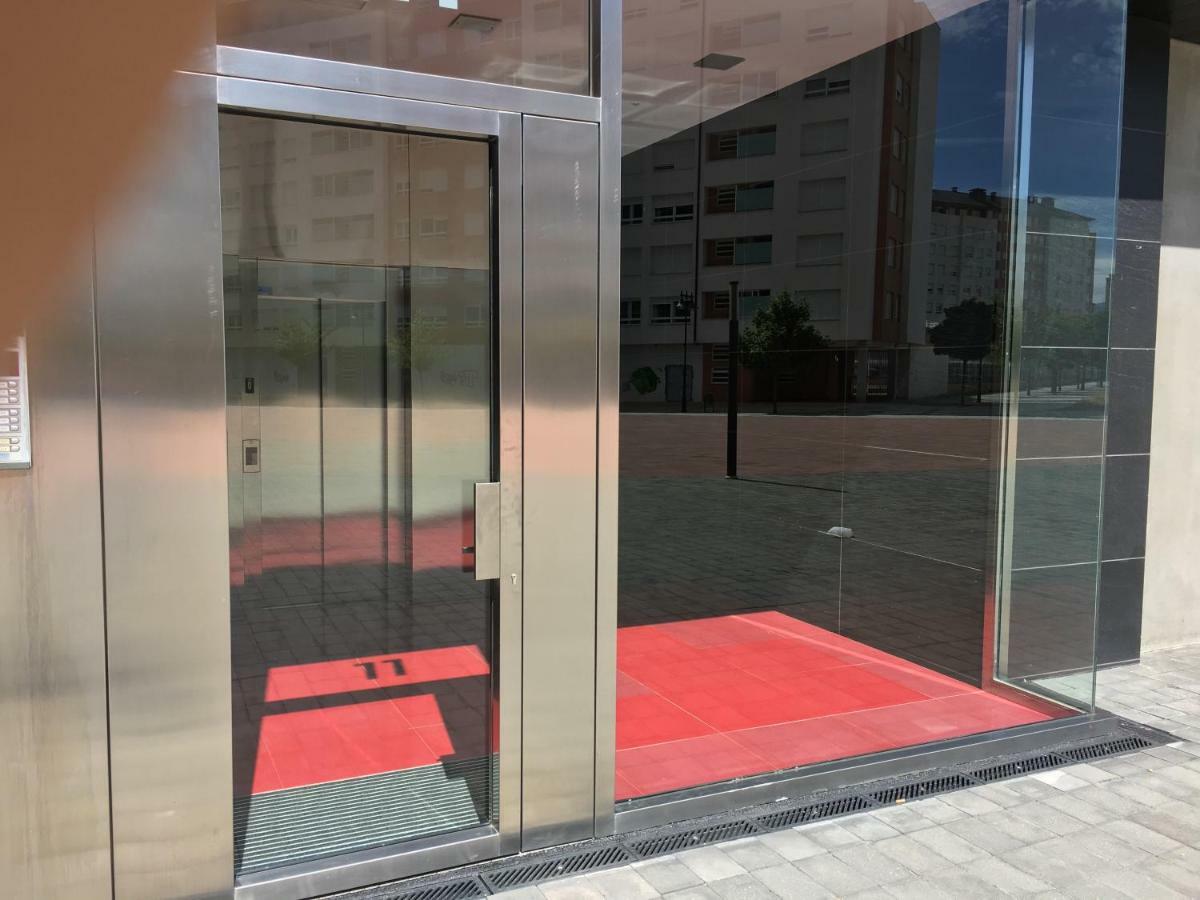 Alojamiento La Rosaleda Ponferrada Kültér fotó